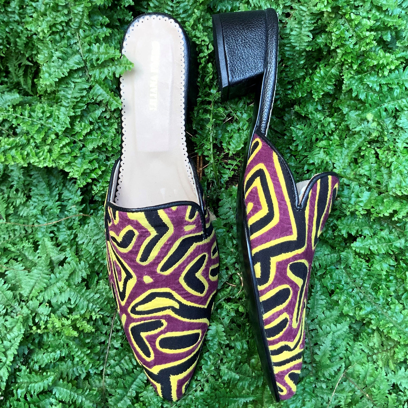 Mola Mule Black Wine Hearts Size 40 Low Heeled