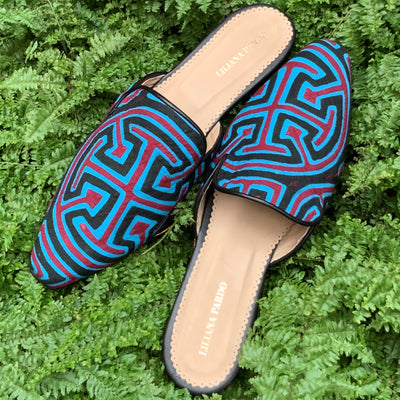 Mola Mules Black Blue & Red Size 39 Flat